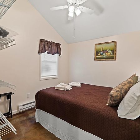 Chardonnay Cottage - Gotl Strip - Cozy & Quaint Geneva Exterior photo