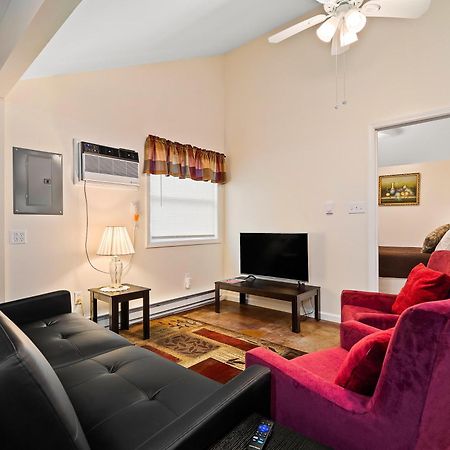 Chardonnay Cottage - Gotl Strip - Cozy & Quaint Geneva Exterior photo